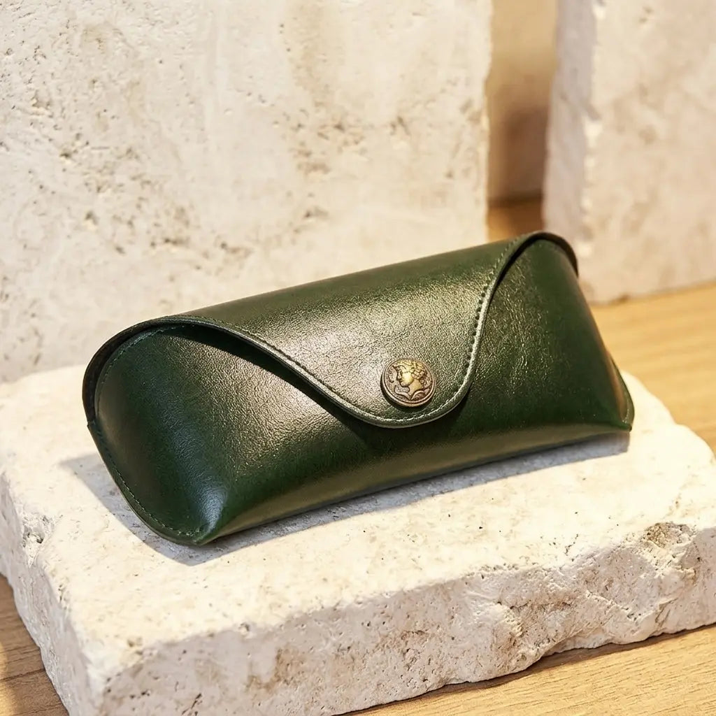 Aurore Retro Leather Sunglasses Case