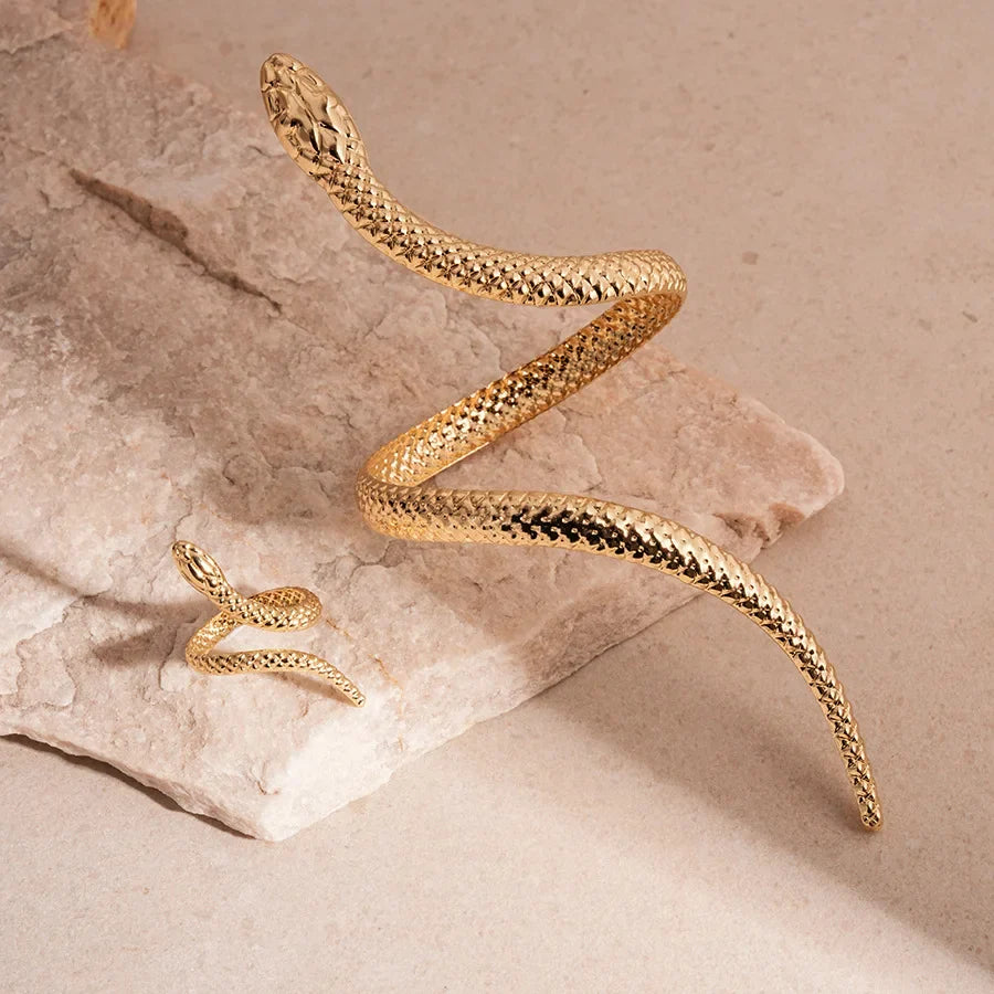Selene Metal Serpent Set