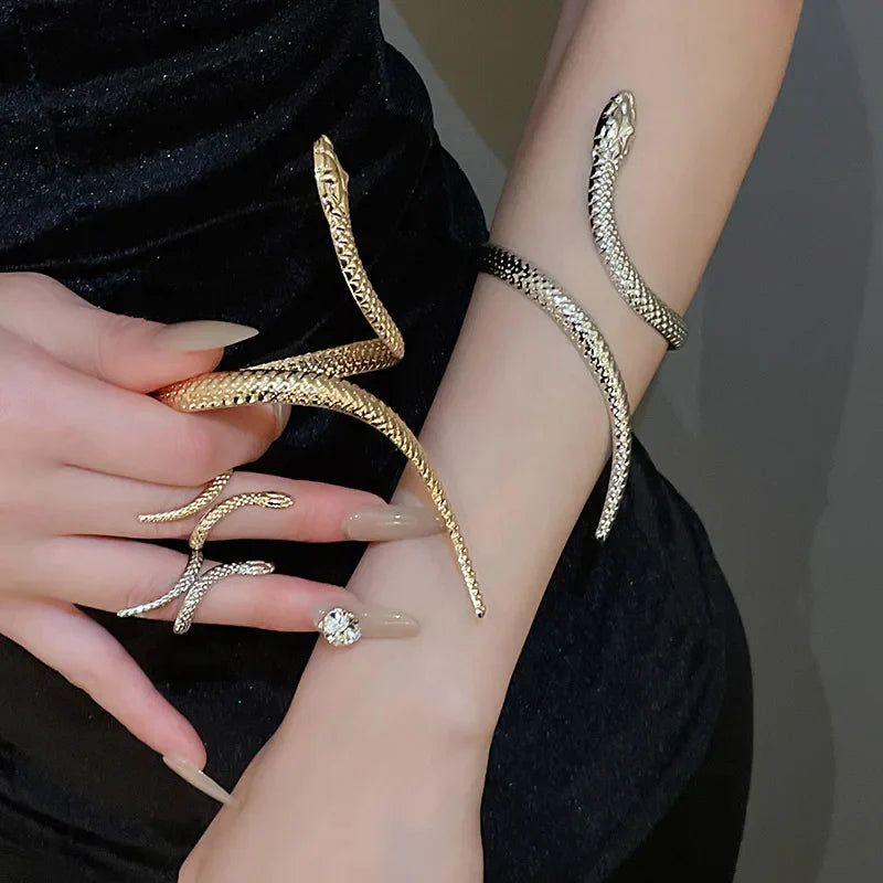 Selene Metal Serpent Set