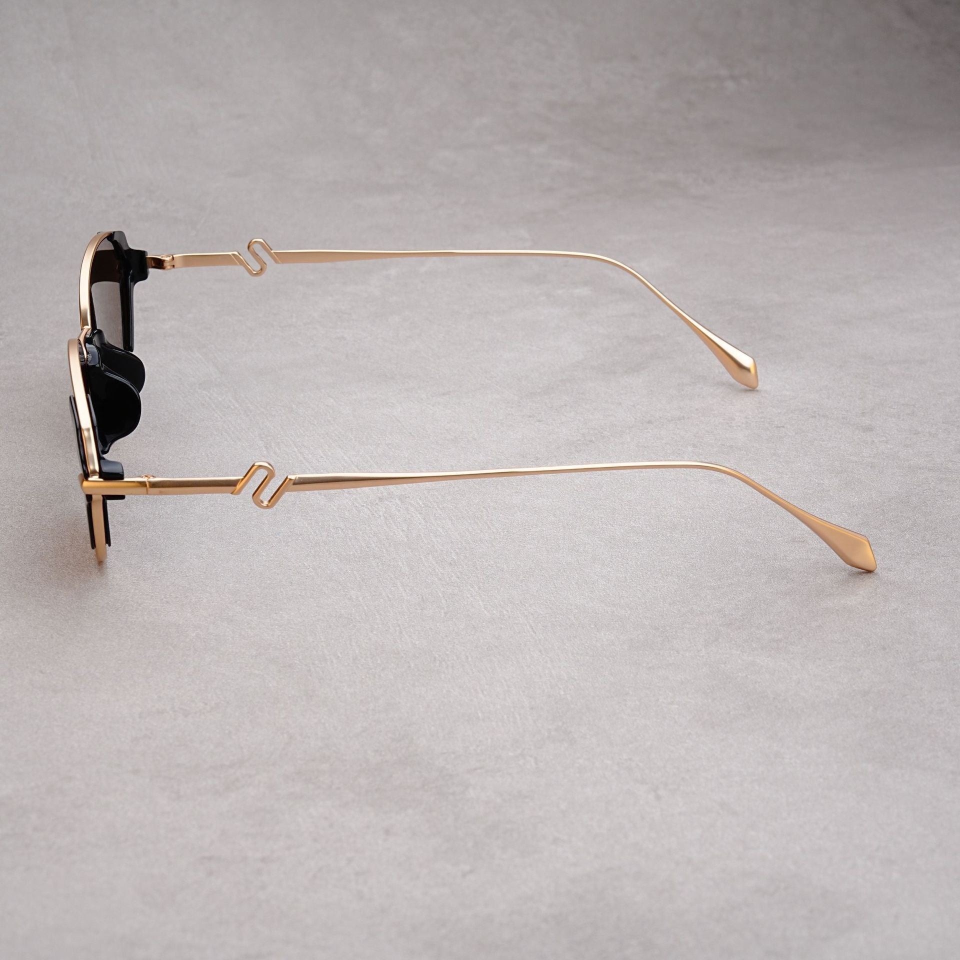 Golden Hour Oval Sunglasses