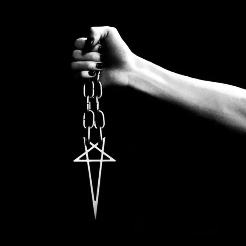 Steelborn Rebel Chain Necklace