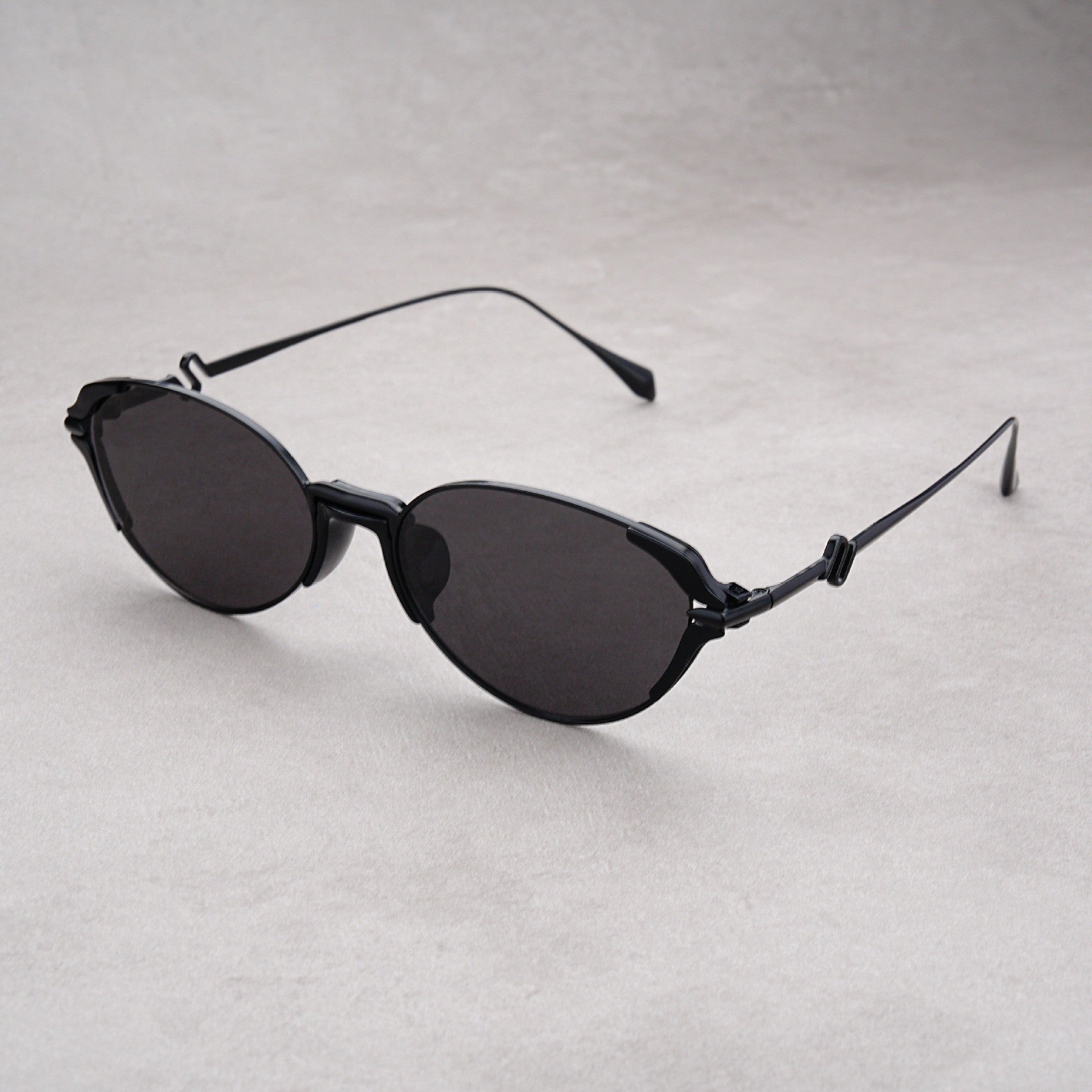 Golden Hour Oval Sunglasses