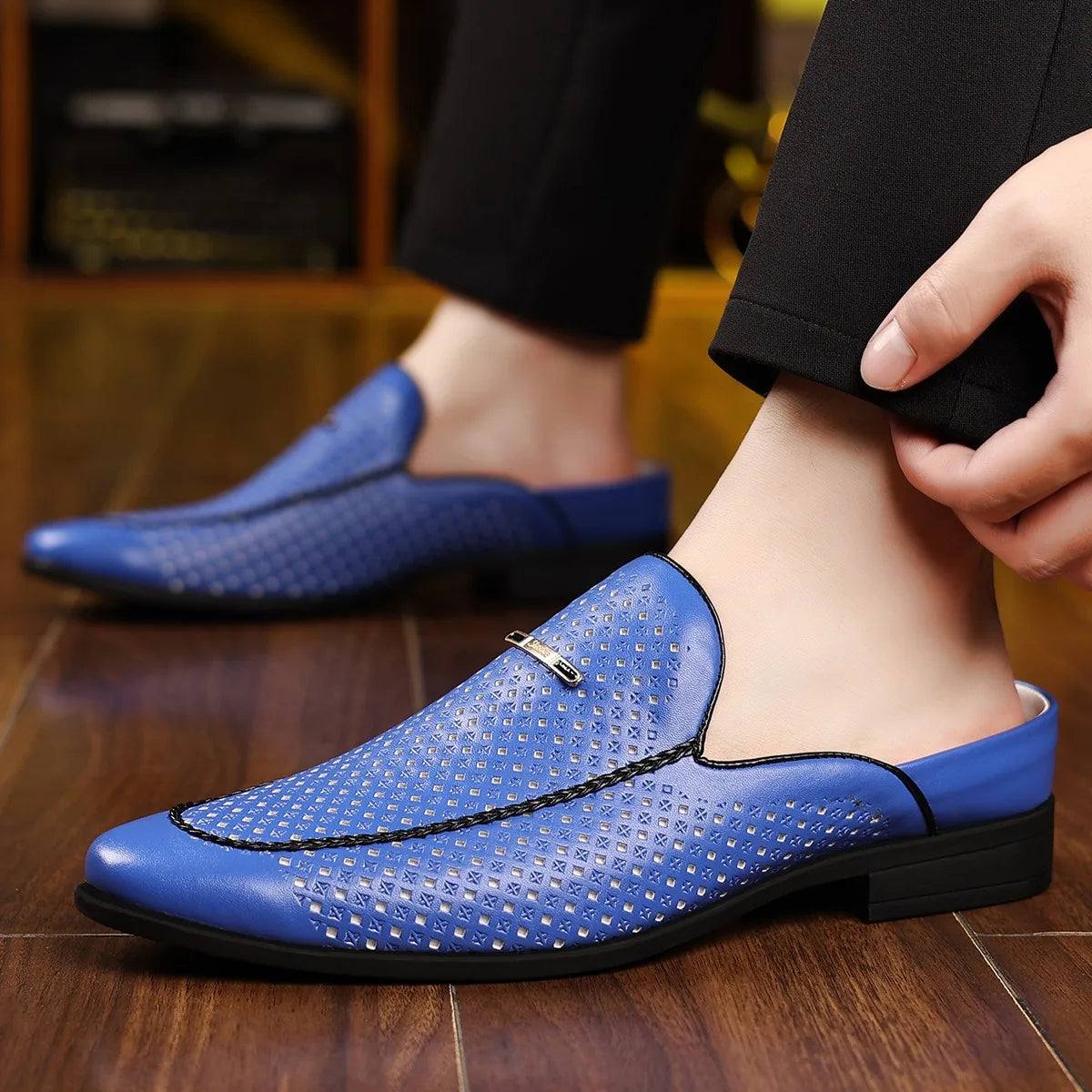 Bastian Leather Mule