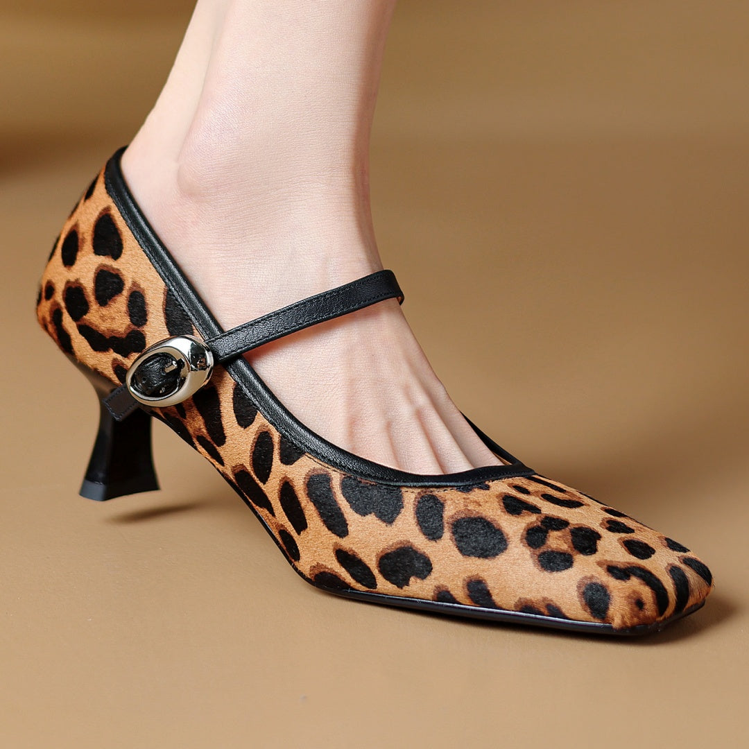 Leopard Stroll Mid-Heels